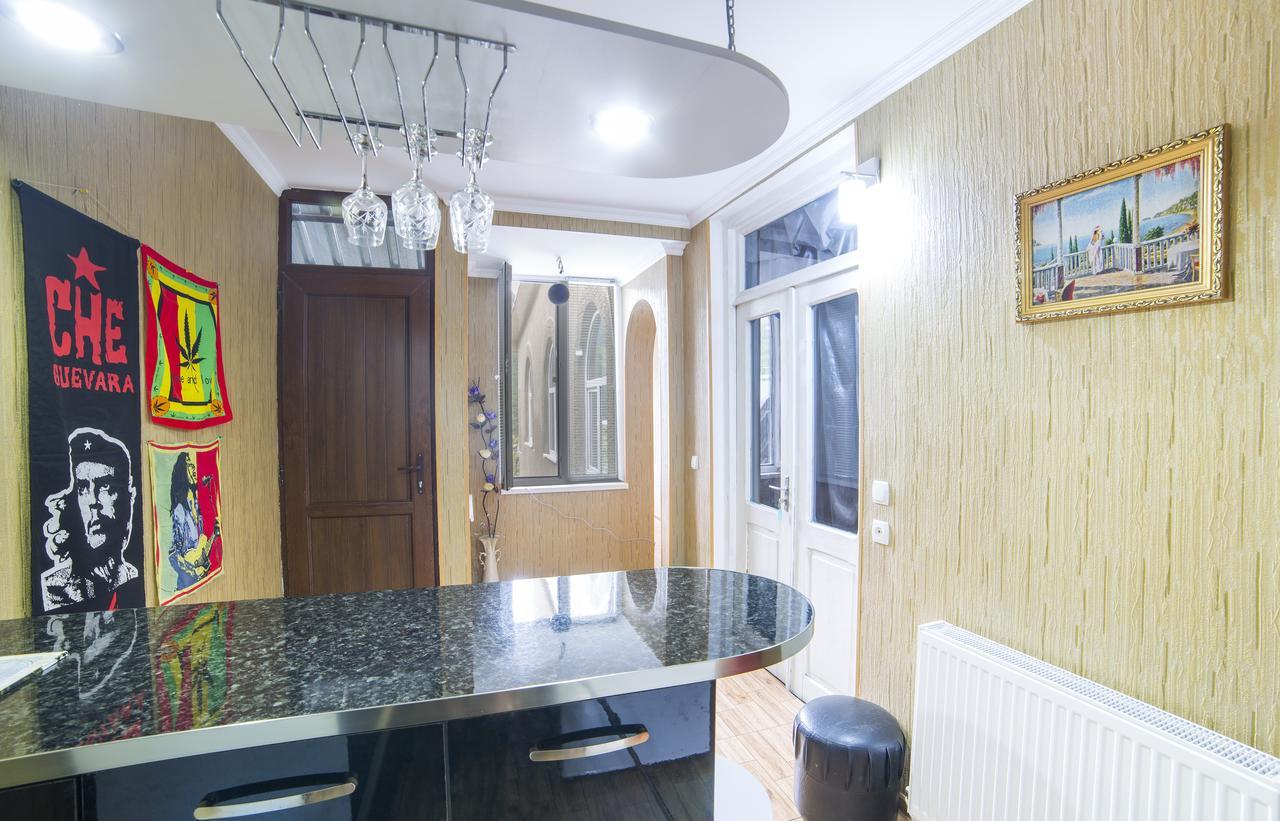 קאחתי Anastasia Guesthouse מראה חיצוני תמונה