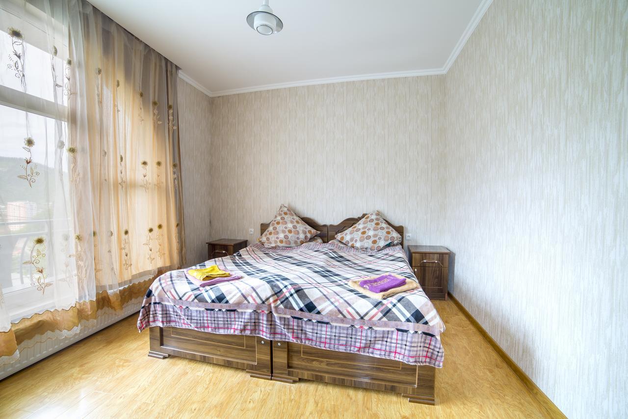 קאחתי Anastasia Guesthouse מראה חיצוני תמונה